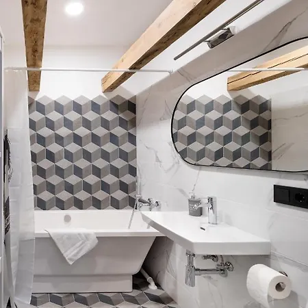 Merkela Loft Beside Vermanes Park * リガ