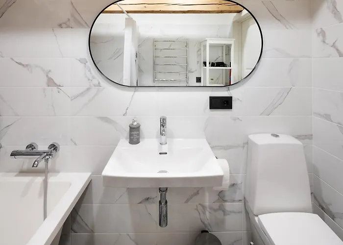 Merkela Loft Beside Vermanes Park * Riga