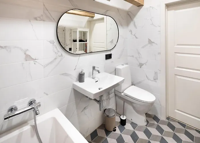 Merkela Loft Beside Vermanes Park *